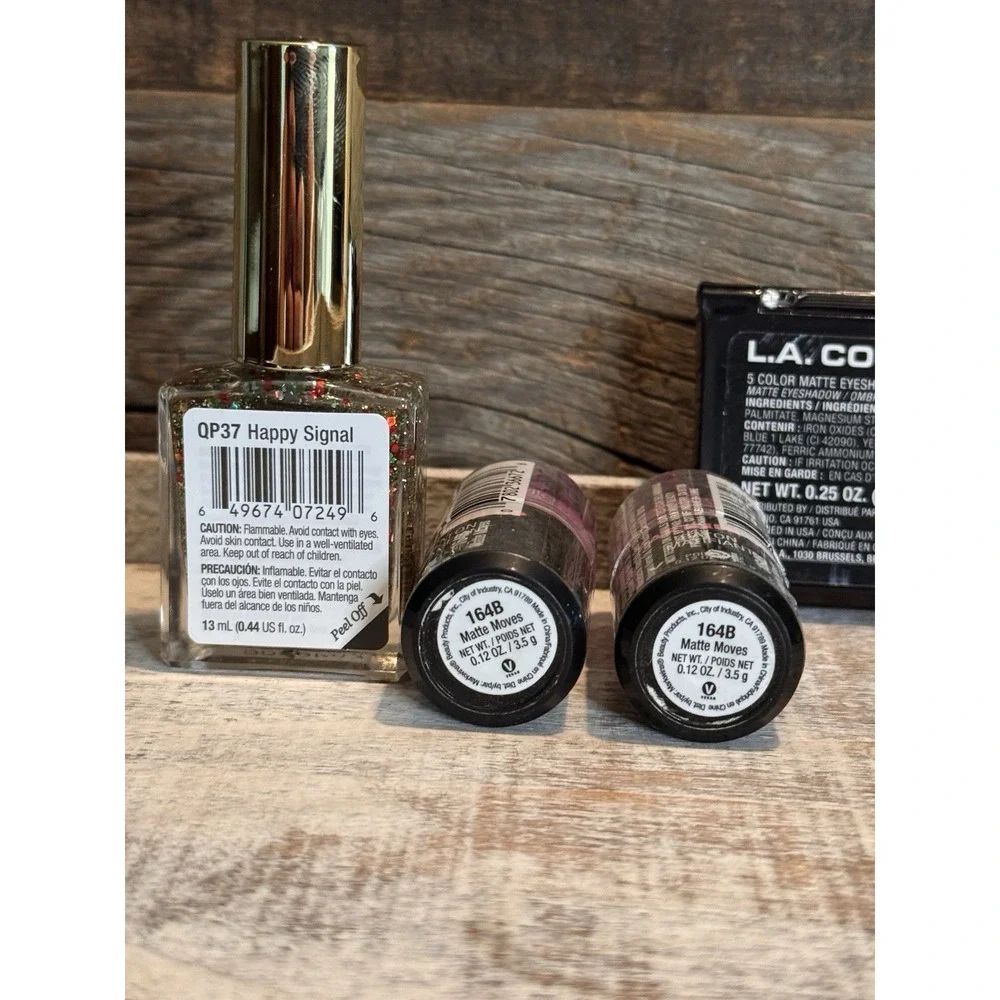 Mini Makeup Bundle – LA Color Palette, Kiss Polish, Wet 'n Wild Matte Sticks x2‎